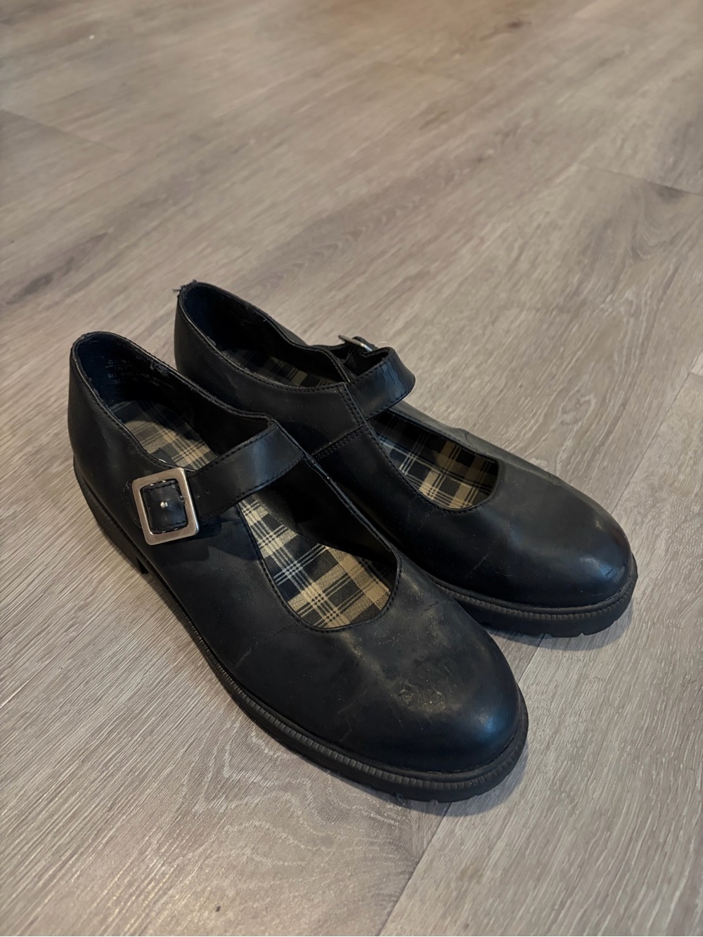Vintage LOWER EAST SIDE Black Mary Jane Flats with Buckle